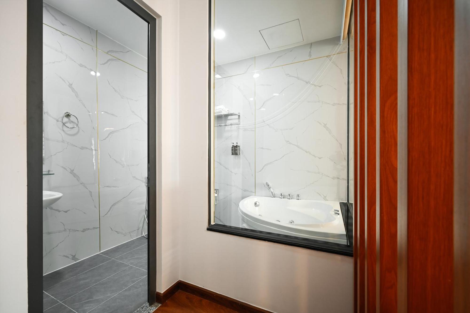 הו צ'י מין סיטי Yoko Airport Saigon Hotel מראה חיצוני תמונה
